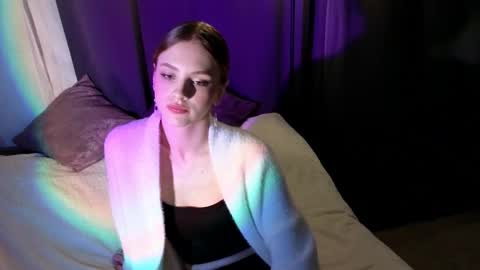 Maya online show from 10/19/25, 07:58