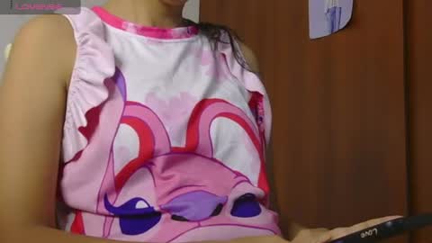 Snapshot of moonlunita_ chatting on 06/10/26, 09:03 Luna online show from 06/10/26, 09:03