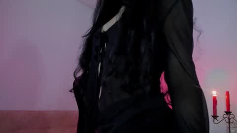 Snapshot of moonmadison chatting on 10/18/25, 05:54 Madison online show from 10/18/25, 05:54
