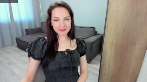 moonmila23 online show from 03/01/25, 05:09