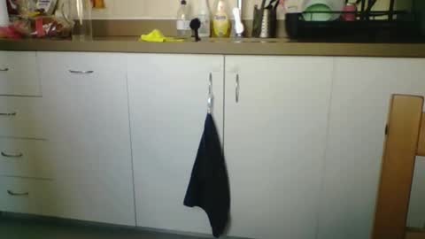 moonnighthugecock online show from 12/24/24, 09:50