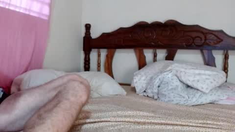 Scott and online show from 10/03/25, 04:59