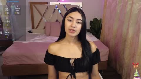 Moon  online show from 12/04/24, 12:03