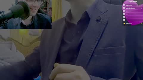 Snapshot of moonsire chatting on 01/09/25, 03:12 Moonsire online show from 01/09/25, 03:12