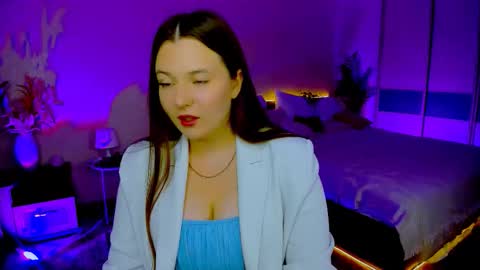 Betty online show from 10/17/25, 11:24