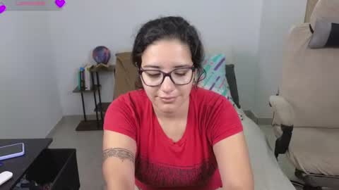 Moon Woman online show from 06/13/26, 06:22