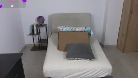 Moon Woman online show from 07/11/26, 04:04