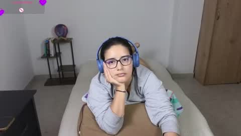Moon Woman online show from 07/14/26, 10:21