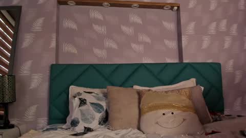 Michelle online show from 12/13/24, 01:22