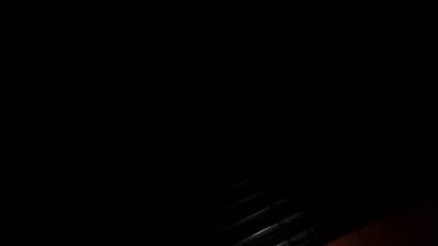 Snapshot of moos1 chatting on 10/14/25, 04:35 moos1 online show from 10/14/25, 04:35