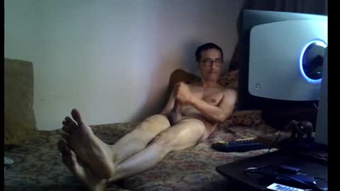 Snapshot of moovurey16 chatting on 06/25/26, 01:27 Alex online show from 06/25/26, 01:27