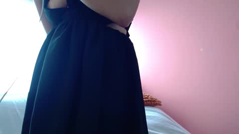 Snapshot of mora_haze chatting on 10/20/25, 02:06 Mora Haze 3 online show from 10/20/25, 02:06