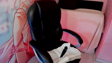 Snapshot of morana__hot chatting on 02/13/26, 05:03 morana__hot online show from 02/13/26, 05:03
