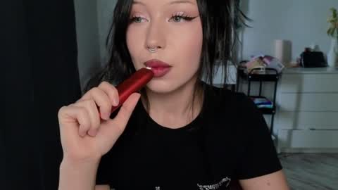 Snapshot of moranagoddess chatting on 06/05/26, 01:17 Morana follow my boosty online show from 06/05/26, 01:17