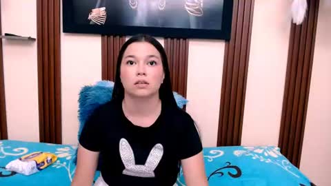 alexia online show from 06/19/26, 06:45