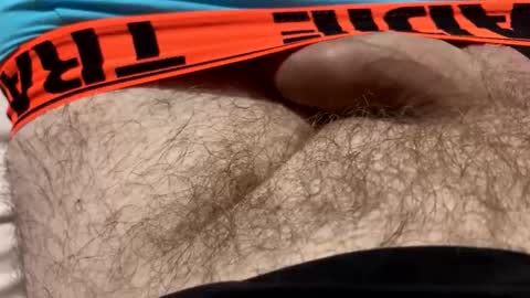 Snapshot of moreletii chatting on 12/17/25, 07:42 Me online show from 12/17/25, 07:42