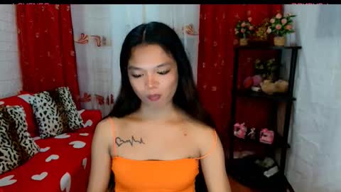 Snapshot of morena_cockts chatting on 02/08/25, 04:57 rondina online show from 02/08/25, 04:57