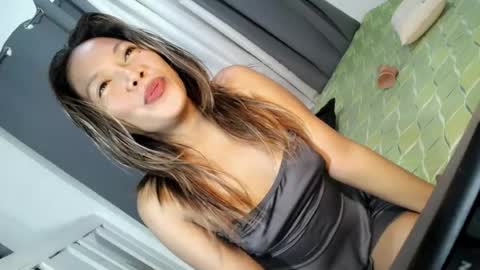 eiren siarez online show from 07/16/26, 08:37