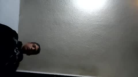 Snapshot of morenitomx chatting on 11/09/25, 03:27 morenitomx online show from 11/09/25, 03:27