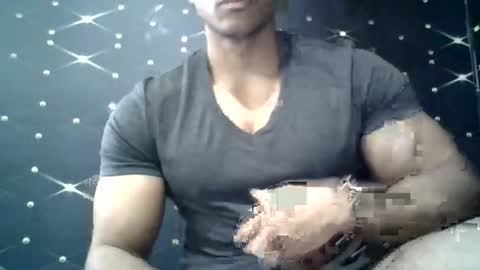 moreno1muscular online show from 03/10/25, 12:48