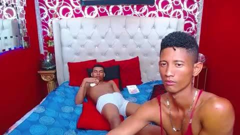 duohot23 online show from 02/19/25, 01:51