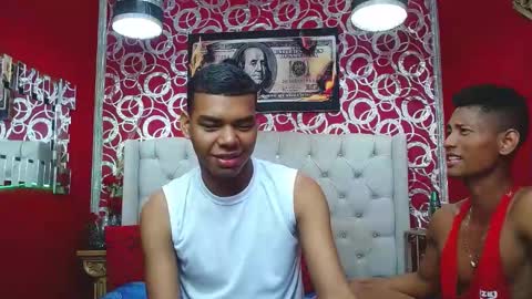 duohot23 online show from 02/19/25, 07:16