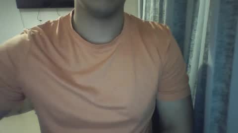 Snapshot of morenolatin19 chatting on 02/28/25, 09:33 Jos Luis online show from 02/28/25, 09:33