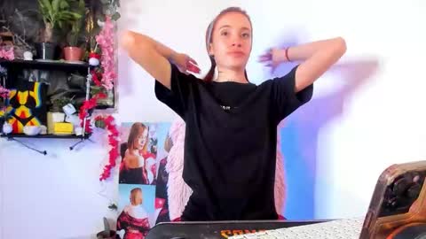 Megaan Castillo online show from 09/10/25, 05:46