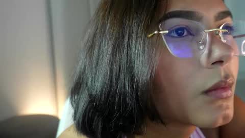 Snapshot of morgana_04 chatting on 10/31/25, 10:33 morgana_04 online show from 10/31/25, 10:33