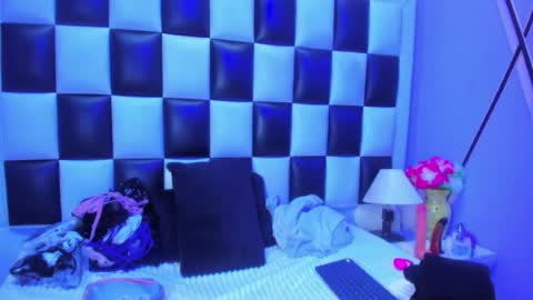 morganasmit_ online show from 06/25/26, 02:32