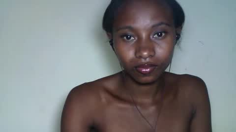 Snapshot of morgane_69 chatting on 05/18/26, 01:50 morgane_69 online show from 05/18/26, 01:50