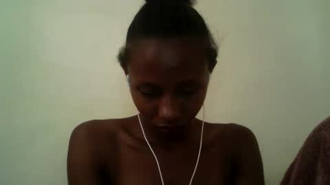 Snapshot of morgane_69 chatting on 06/03/26, 07:33 morgane_69 online show from 06/03/26, 07:33