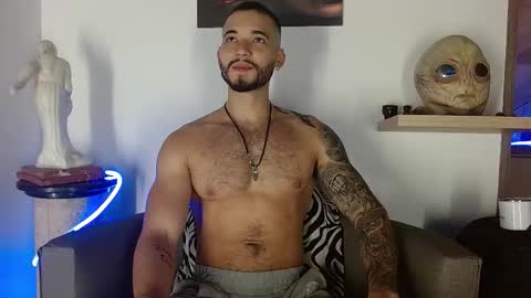 Snapshot of morgann_jones chatting on 12/03/25, 04:16 morgan online show from 12/03/25, 04:16