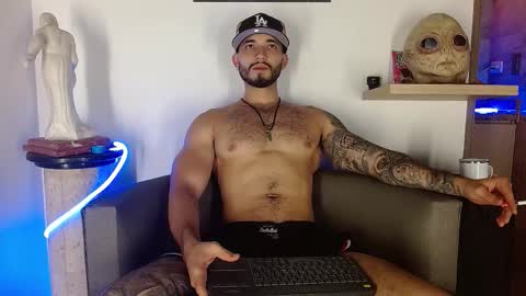 Snapshot of morgann_jones chatting on 12/05/25, 08:16 morgan online show from 12/05/25, 08:16