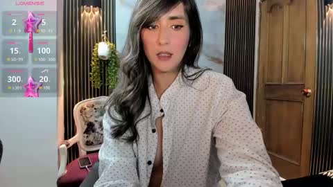 Moriah online show from 11/19/25, 07:36