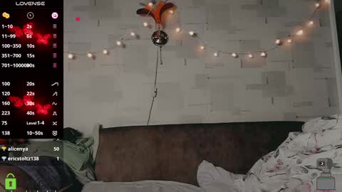 Snapshot of morimy chatting on 12/18/24, 06:53 Lisa 3 online show from 12/18/24, 06:53