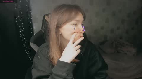 Snapshot of morimy chatting on 12/16/25, 03:33 Lisa 3 online show from 12/16/25, 03:33