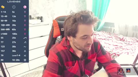 Snapshot of morlaios chatting on 04/12/26, 01:05 Morl online show from 04/12/26, 01:05