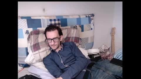 Snapshot of morris_slug_the_second chatting on 03/09/25, 09:14 Adam online show from 03/09/25, 09:14