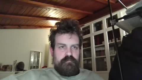 Snapshot of morritz chatting on 01/09/25, 08:22 morritz online show from 01/09/25, 08:22