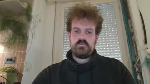Snapshot of morritz chatting on 02/10/25, 12:08 morritz online show from 02/10/25, 12:08