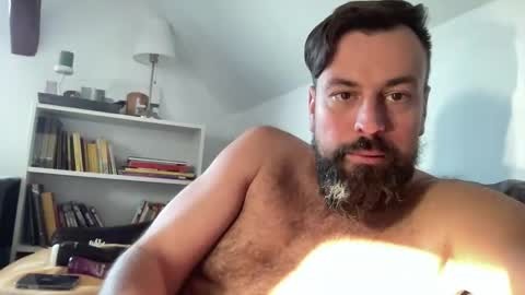 Snapshot of morty87geil chatting on 01/08/25, 09:21 morty87geil online show from 01/08/25, 09:21