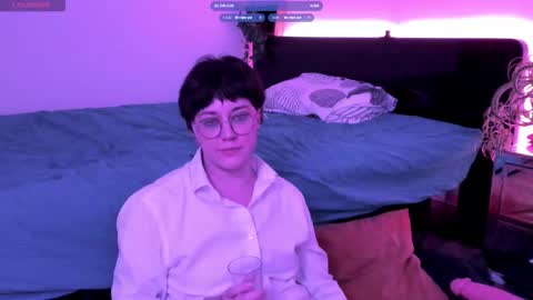 Cernos online show from 09/20/25, 08:10