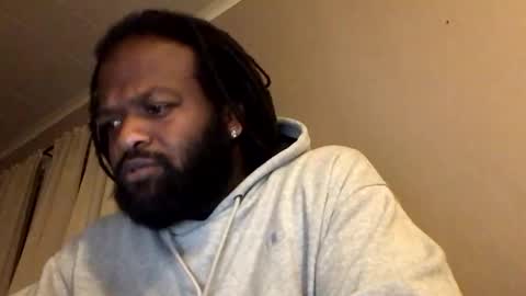 Snapshot of mossymoss3 chatting on 10/21/25, 06:36 mossymoss3 online show from 10/21/25, 06:36