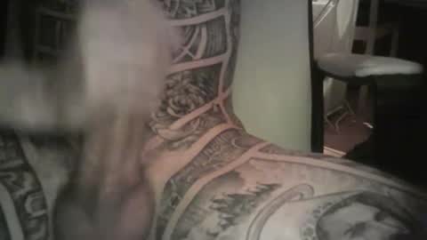 mostdeff93 online show from 12/18/25, 07:58