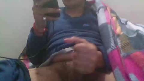 Snapshot of mota_kala_hard_loda0087 chatting on 01/16/25, 05:33 mota_kala_hard_loda0087 online show from 01/16/25, 05:33
