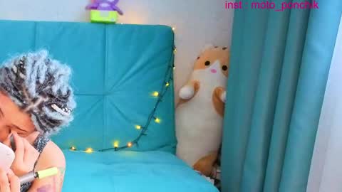Snapshot of moto_ponchik chatting on 04/09/26, 05:29 Kris online show from 04/09/26, 05:29