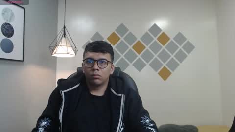 Mou Fly online show from 09/26/25, 11:58