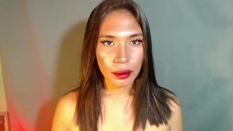 mouiline_rouge69 online show from 03/10/25, 02:50