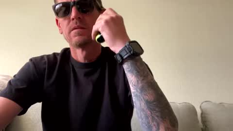 New. Come talk online show from 03/09/25, 04:55